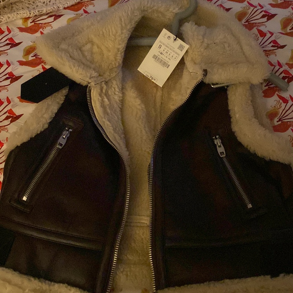 NWT Zara aviator vegan cognac vest